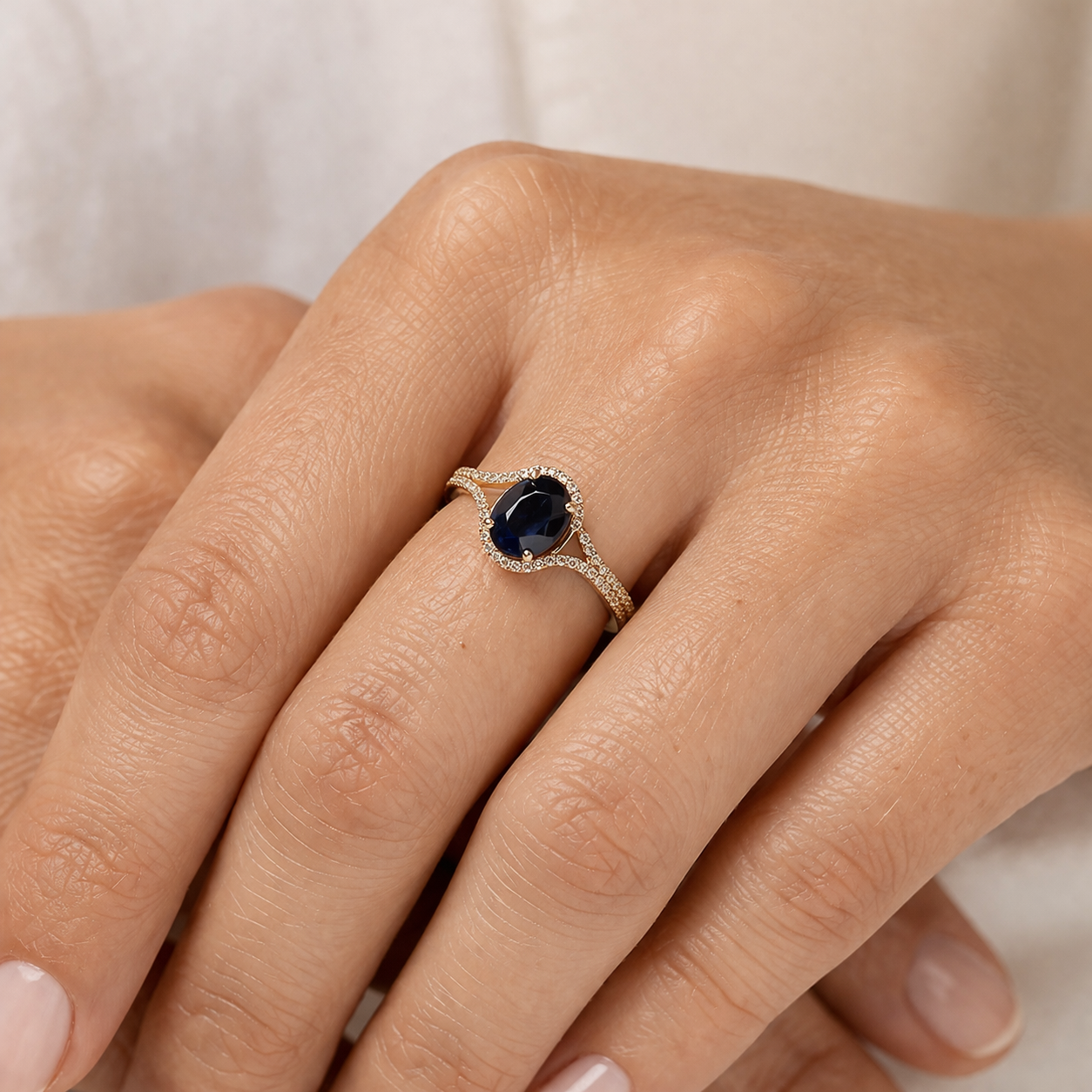2.16 Ct Cushion Sapphire 9K Gold Ring